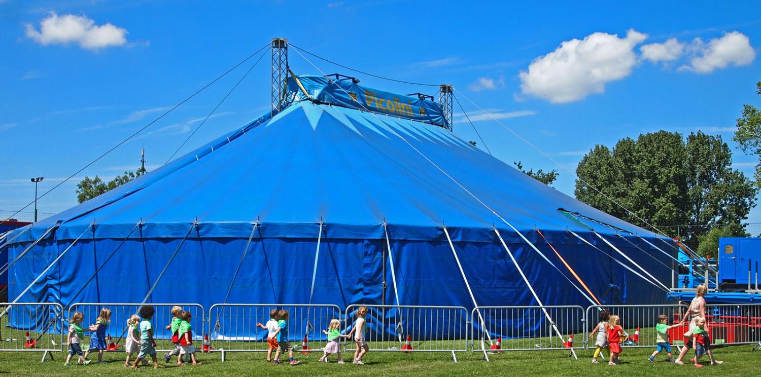 Circus Picolini tent